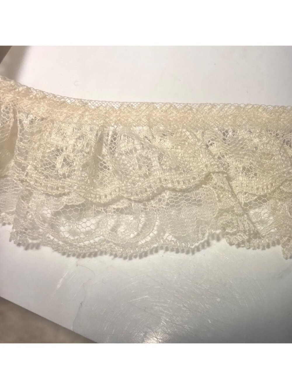 Ivory Scalloped Floral Lace Trim 2 Layers 2 Inches Wide Sewing Craft 4 yards